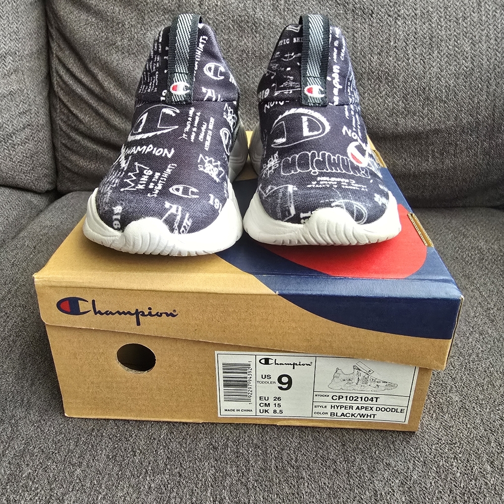 Champion Black and White Sneakers Urban Design